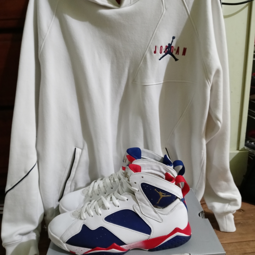 Jordan matching outfit